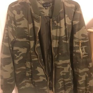 Camouflage bomber jacket